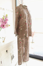 画像をギャラリービューアに読み込む, IKUKO Wガーゼ花柄プリント パジャマ