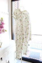 画像をギャラリービューアに読み込む, IKUKO 60接結花柄プリント パジャマ