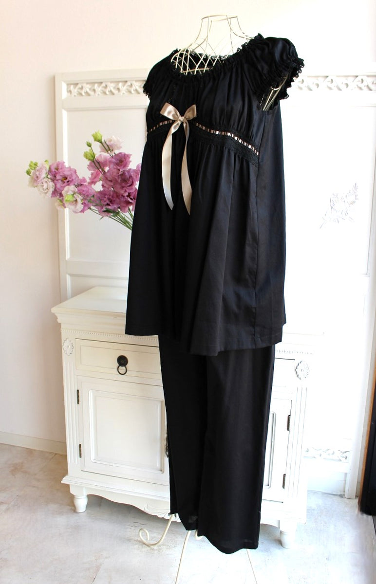 IKUKO ビンテージワッシャーサテン パジャマ – La Sorbonne