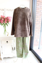 画像をギャラリービューアに読み込む, IKUKO 綾ネル花柄プリント&シープボア パジャマ