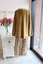 画像をギャラリービューアに読み込む, IKUKO ベロアボンバーフリース&ダブルガーゼ起毛花柄プリント パジャマ