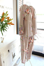 画像をギャラリービューアに読み込む, IKUKO 綾ネル花柄プリント ギャザーパジャマ