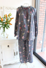 画像をギャラリービューアに読み込む, IKUKO ダブルガーゼ花柄プリント ラグランスリーブ長袖パジャマ