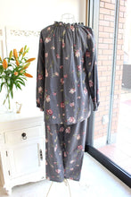 画像をギャラリービューアに読み込む, IKUKO ダブルガーゼ花柄プリント ラグランスリーブ長袖パジャマ