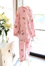 画像をギャラリービューアに読み込む, 【訳アリ品40%OFF!】IKUKO Wガーゼ起毛花柄 パジャマ