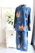 画像をギャラリービューアに読み込む, IKUKO 綾ネル花柄襟付パジャマ