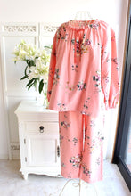 画像をギャラリービューアに読み込む, IKUKO 綾ネル花柄丸首パジャマ