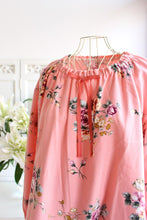 画像をギャラリービューアに読み込む, IKUKO 綾ネル花柄丸首パジャマ