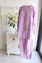 画像をギャラリービューアに読み込む, IKUKO 綾ネル花柄プリントパジャマ