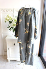 画像をギャラリービューアに読み込む, IKUKO 綾ネル花柄プリントパジャマ