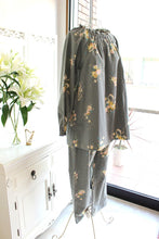 画像をギャラリービューアに読み込む, IKUKO 綾ネル花柄プリントパジャマ