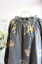 画像をギャラリービューアに読み込む, IKUKO 綾ネル花柄プリントパジャマ