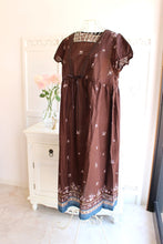 画像をギャラリービューアに読み込む, IKUKO ローン花柄ボーダープリント ルームワンピース