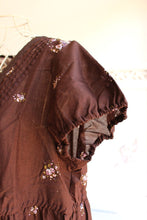 画像をギャラリービューアに読み込む, IKUKO ローン花柄ボーダープリント ルームワンピース