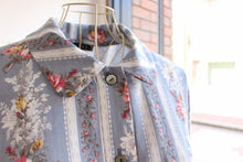 画像をギャラリービューアに読み込む, IKUKO ダブルガーゼ花柄プリント 襟付きパジャマ