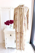 画像をギャラリービューアに読み込む, IKUKO ダブルガーゼ花柄プリント 襟付きパジャマ