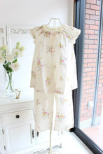画像をギャラリービューアに読み込む, IKUKO　ローンリップル花柄　ギャザーパジャマ｜日本製 綿100％
